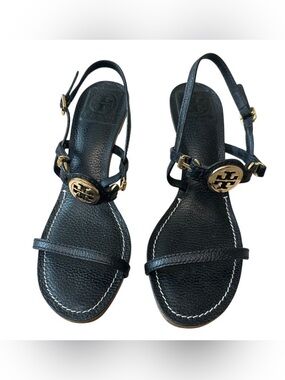 Tory Burch Mira Black Leather Gold Logo Kitten Heel Sandals Size 8
